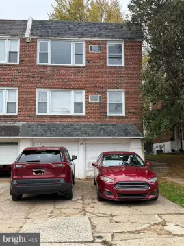 Philadelphia Duplex: Investment Opportunity