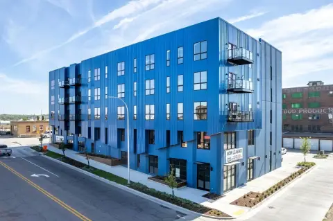 Urbane 1220 Commercial Space