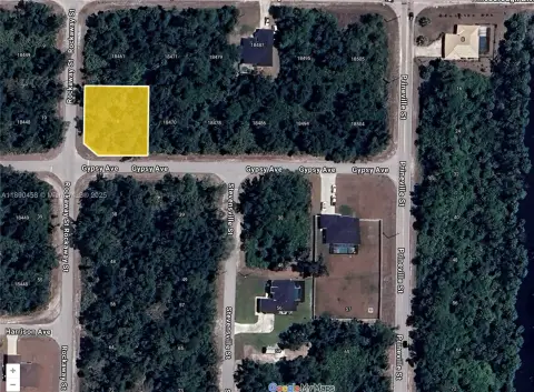 Port Charlotte Corner Lot Opportunity
