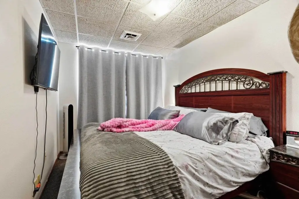 Picture 30