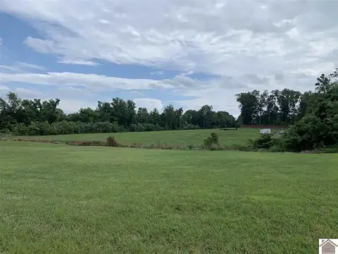 Benton Commercial Land Opportunity