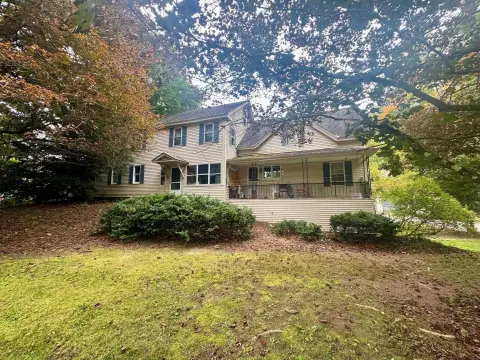 Duplex with Detached Garage