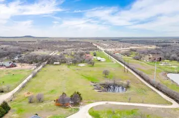 Argyle Acreage with Existing Utilities