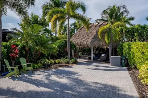 Naples Motorcoach Resort Lot