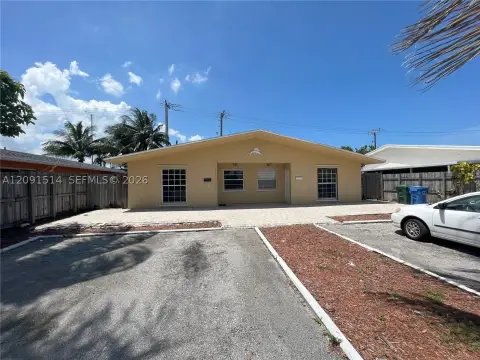Two-Unit Duplex with Private Yards