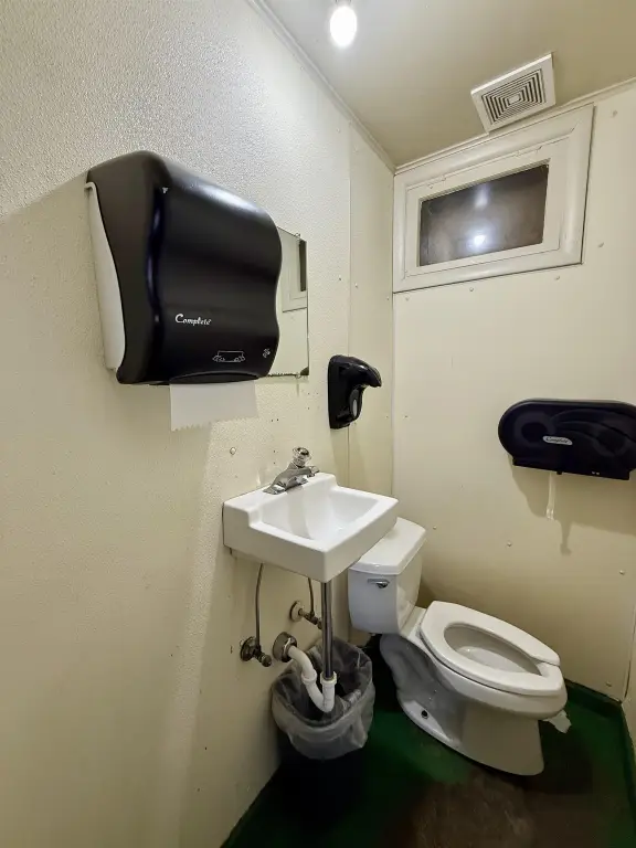 Picture 18