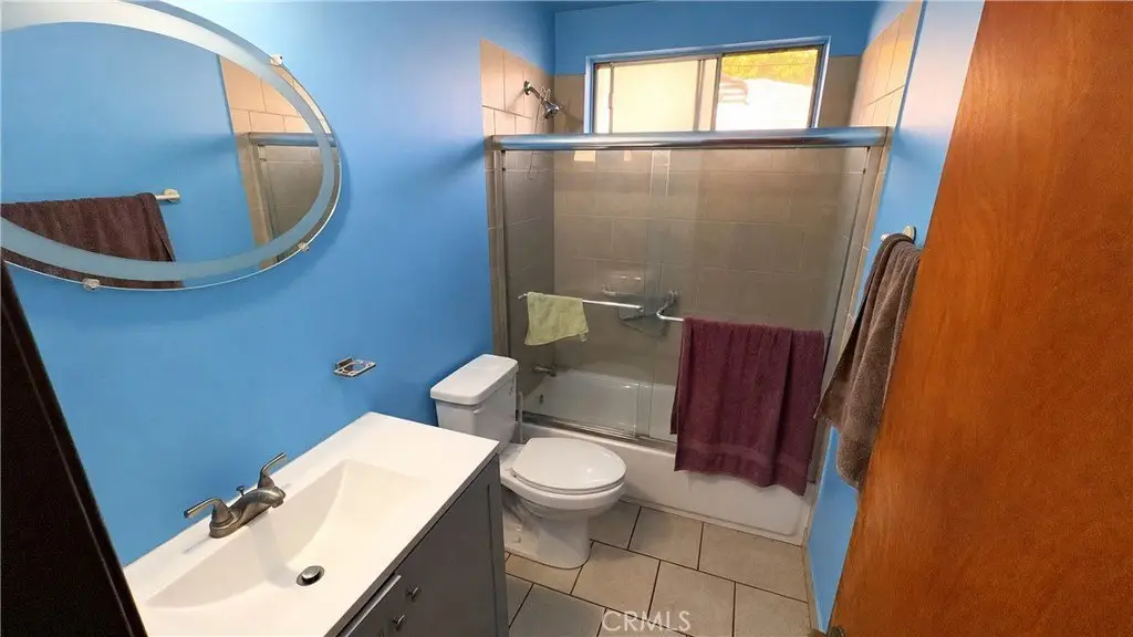 Picture 30