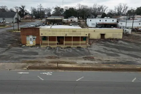 Retail Space with Roll-Up Garage Door