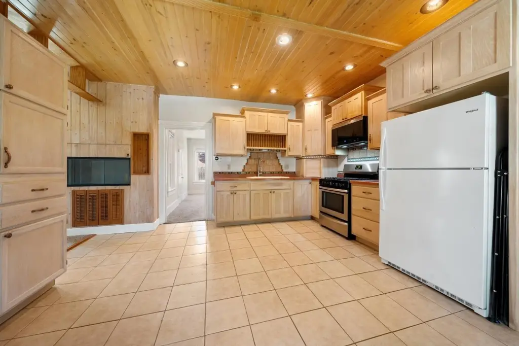 Picture 4