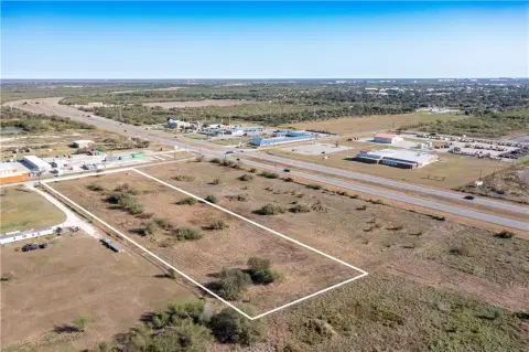 Sinton, TX Commercial Land