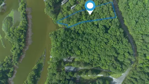 Lake Sinclair Lot with Views