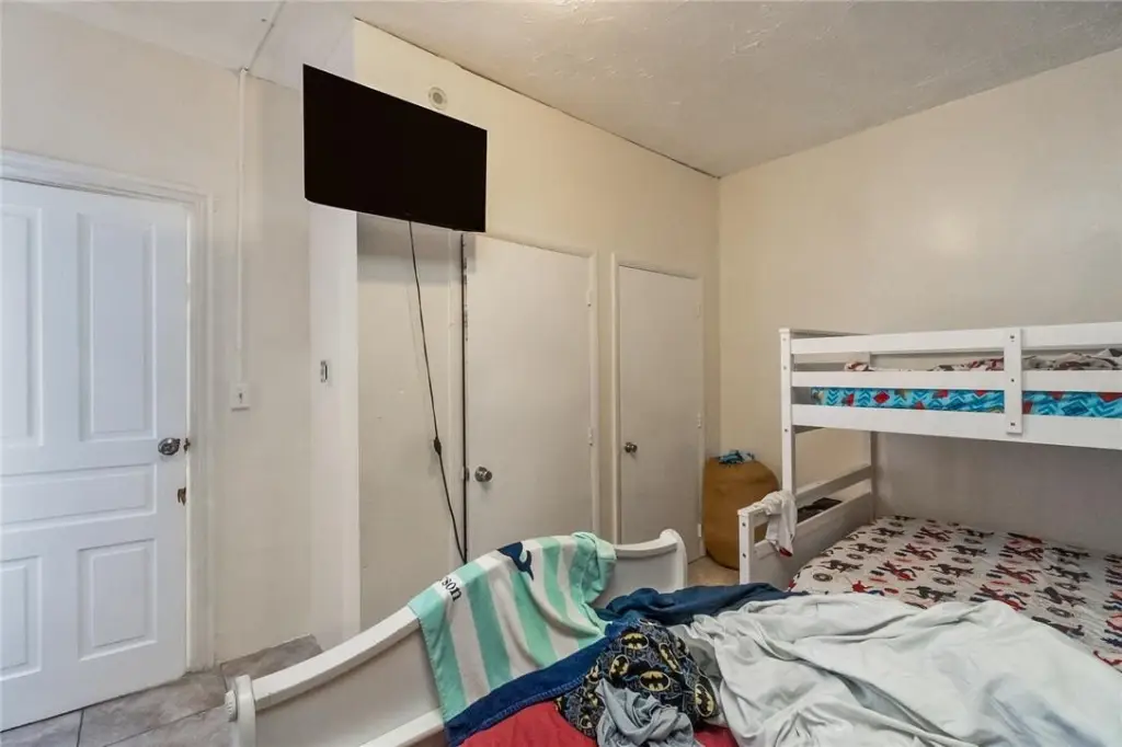 Picture 28