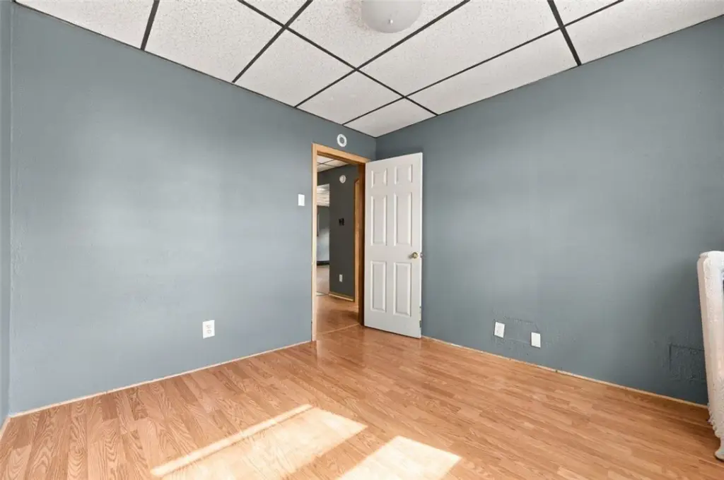 Picture 18