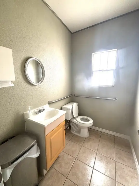 Picture 10