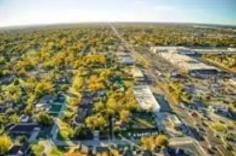 Commercial Land in Blossoming Area