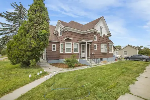 Triplex with Two Separate Homes