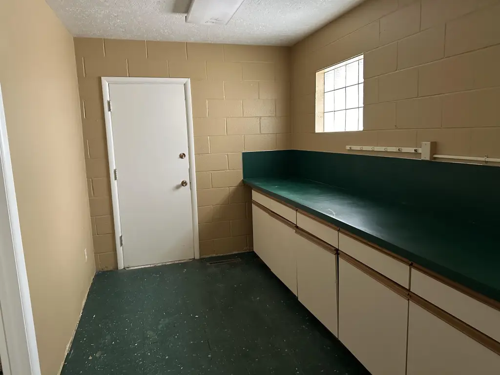 Picture 19