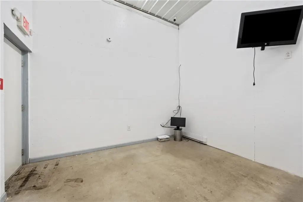 Picture 8