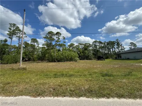 Cape Coral Buildable Residential Lot