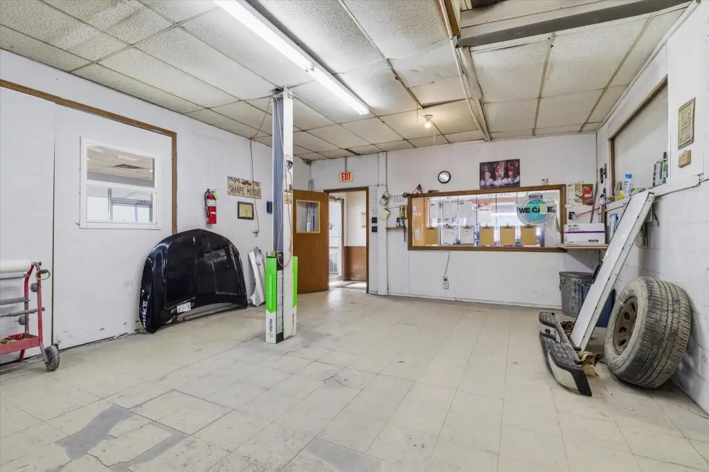 Picture 10