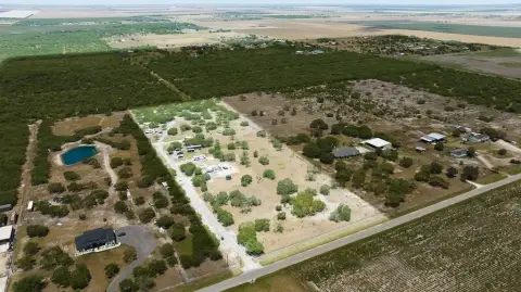 Sinton Land with Income Potential