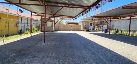 Eagle Pass Commercial Opportunity