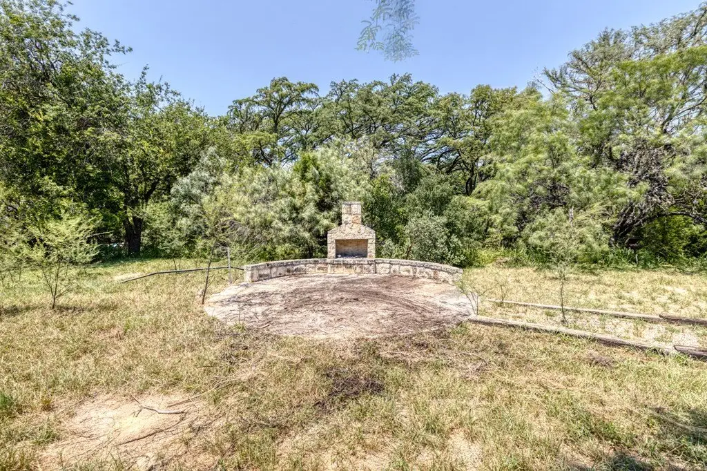 Picture 12