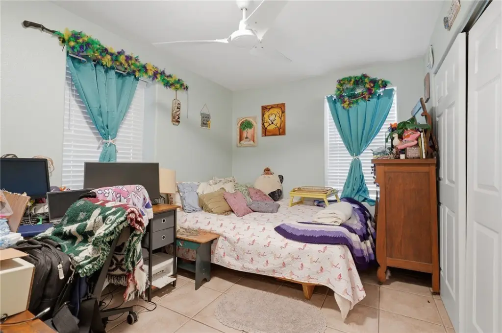 Picture 28