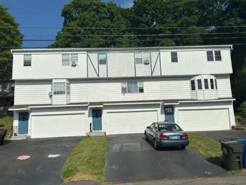 Four-Unit Multifamily Property in Meriden
