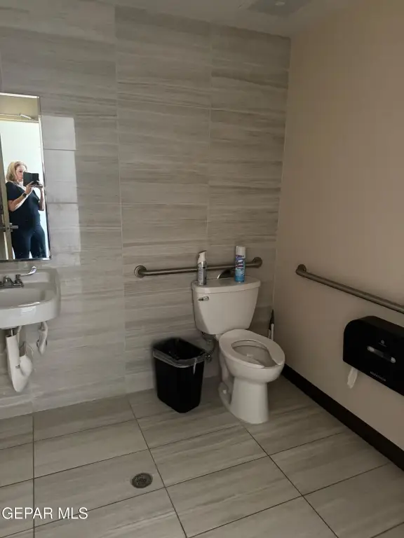 Picture 16