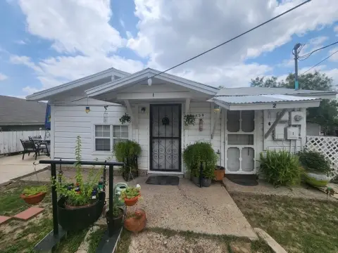 Eagle Pass Duplex For Sale