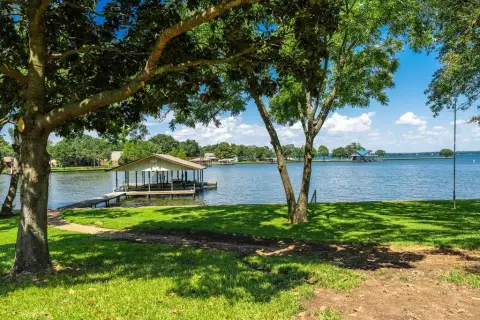 Waterfront Lot in Trinidad, TX