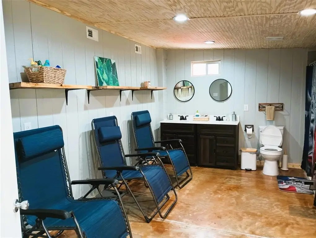 Picture 24
