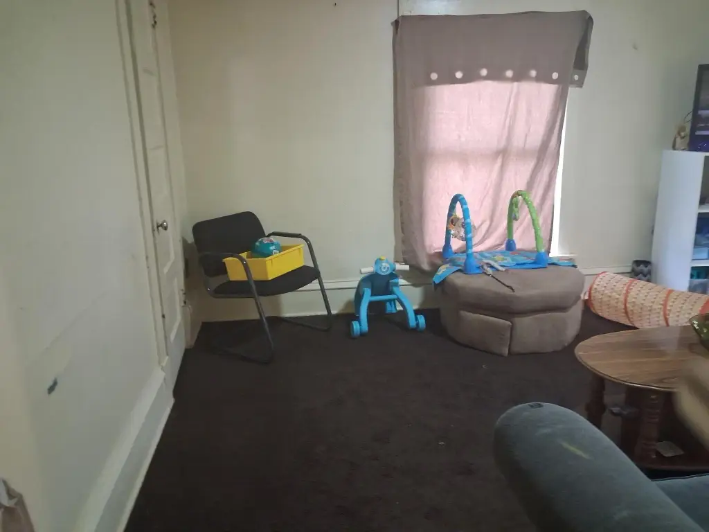 Picture 3