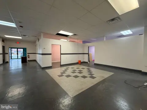 Prime Commercial Unit on Black Horse Pike