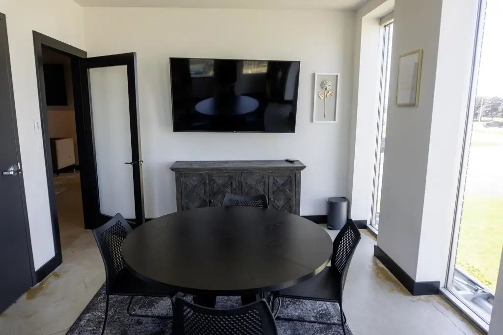 Picture 6