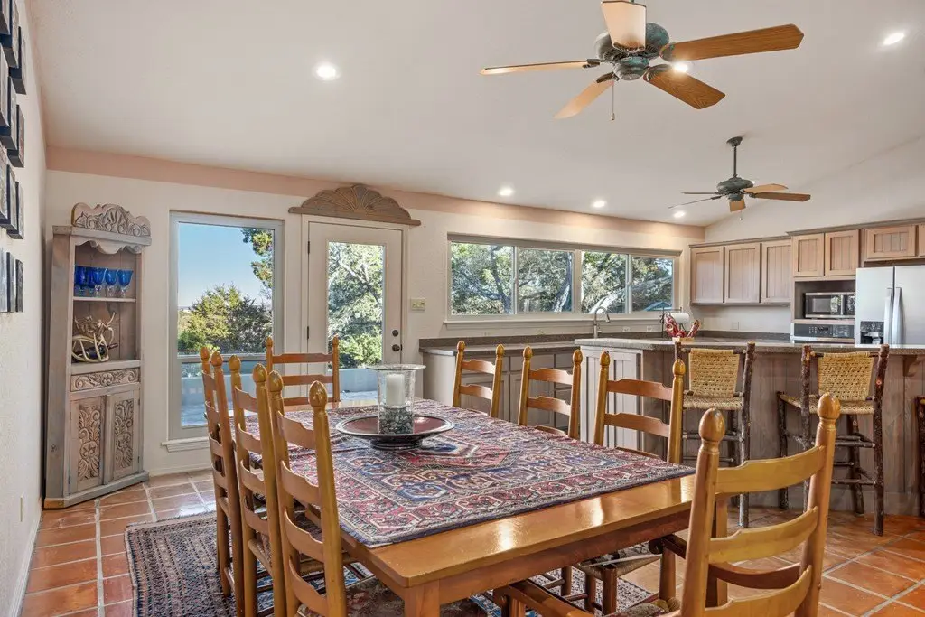 Picture 16