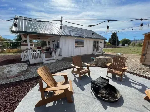 Bancroft Duplex: Investment Opportunity