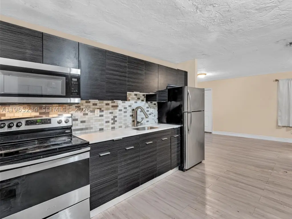Picture 30