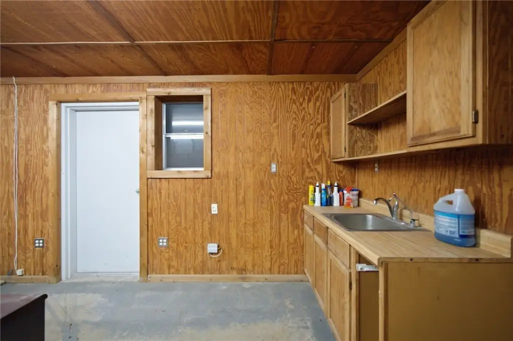 Picture 19