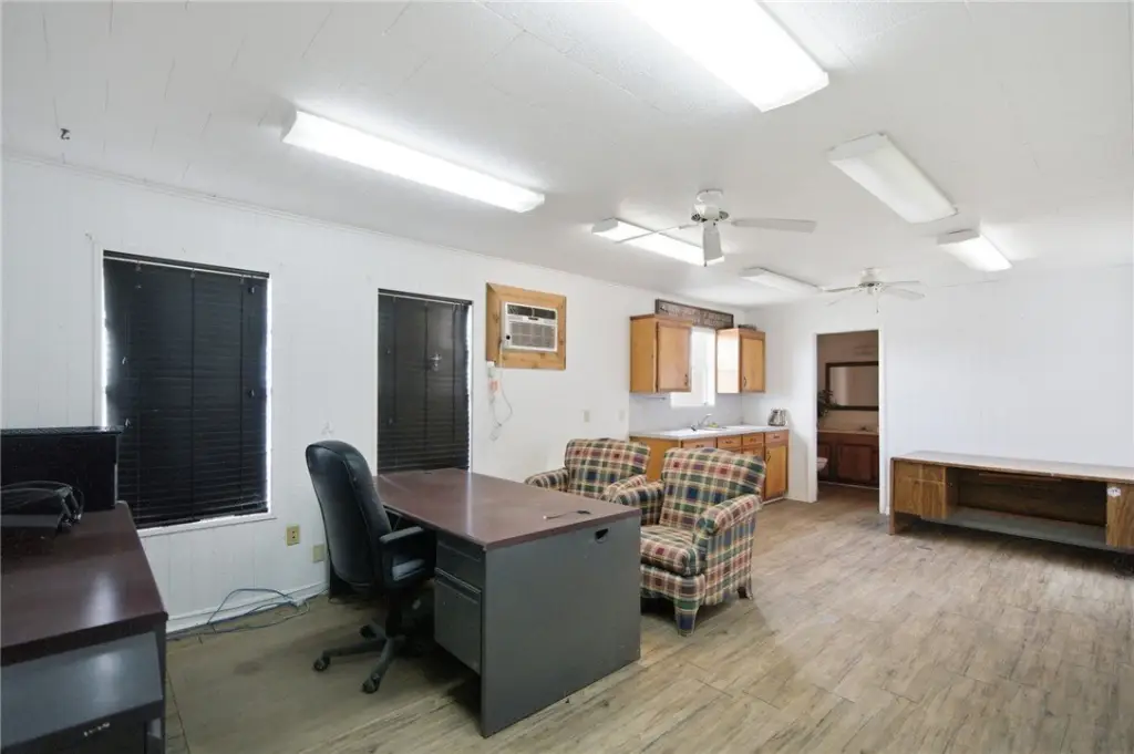 Picture 24