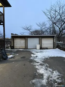 Bridgeport Commercial Space For Lease