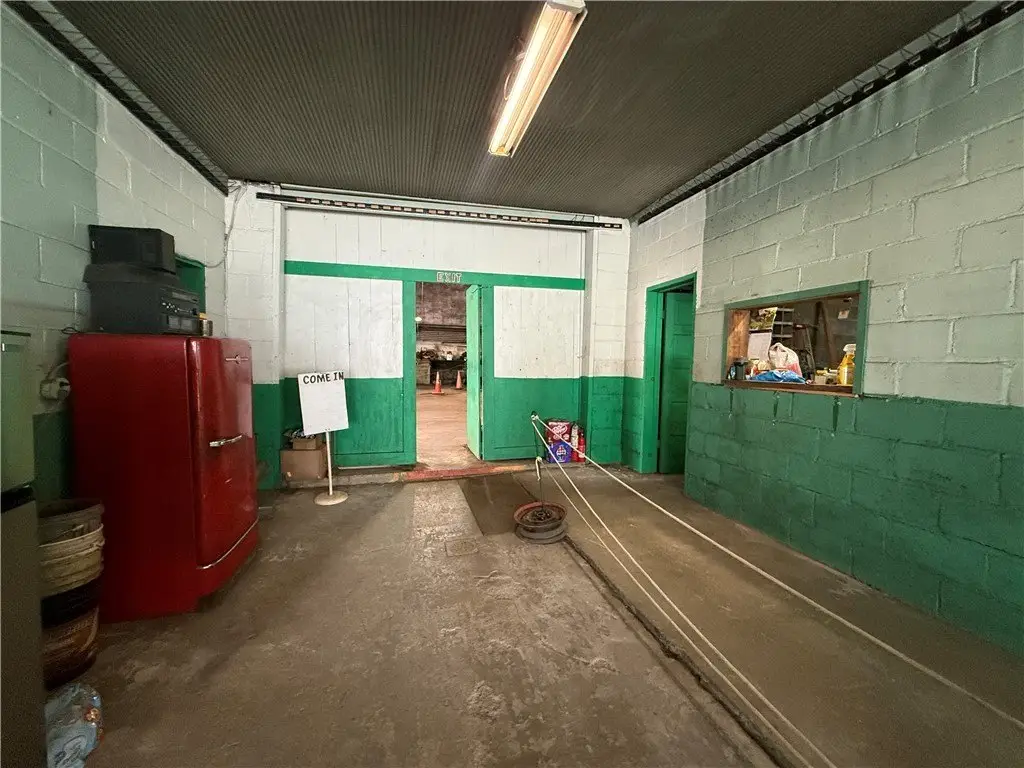 Picture 8