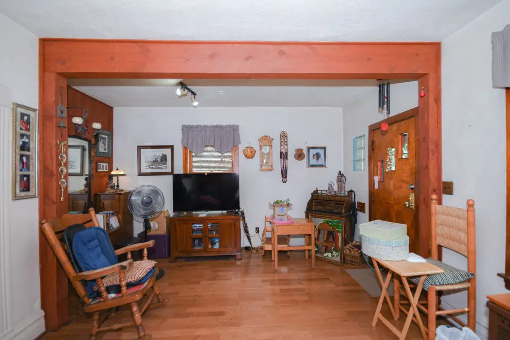 Picture 4