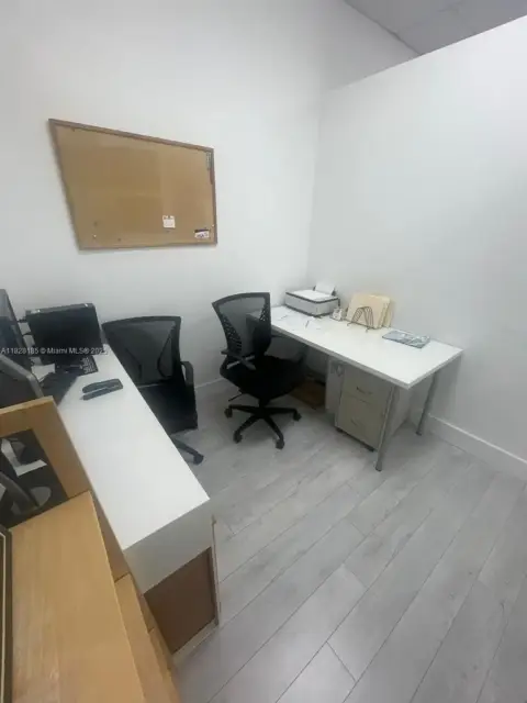 Private Office Space in Aventura