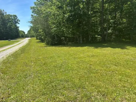 Residential Land Lot with Level Homesite