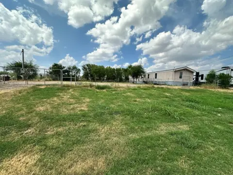 Residential Land in Eagle Pass