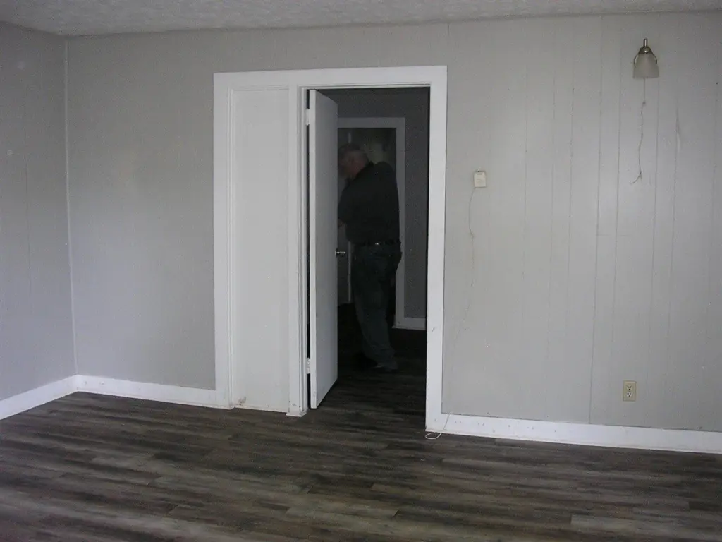 Picture 23