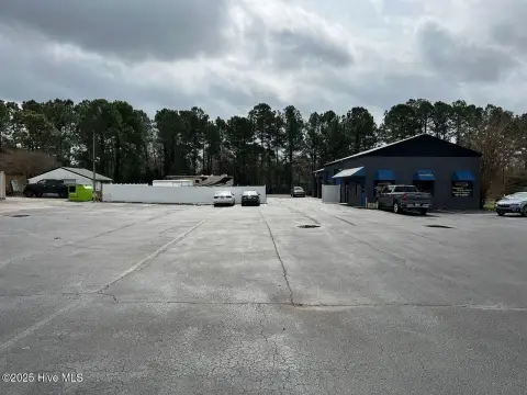 Four-Bay Auto Shop