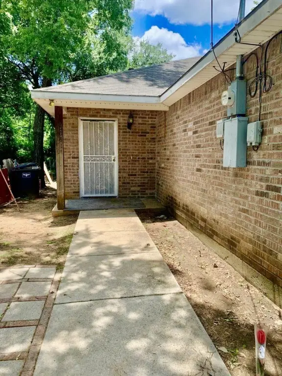 Picture 18